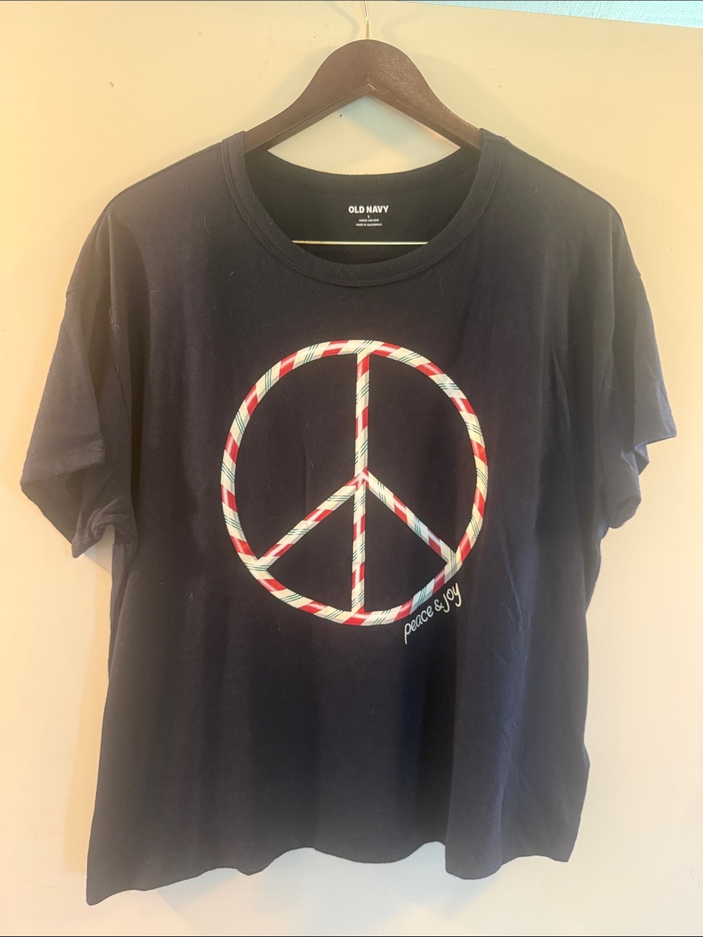 Old Navy Women’s Navy Short-Sleeve Holiday Tee Striped Peace Sign Sz Large EUC